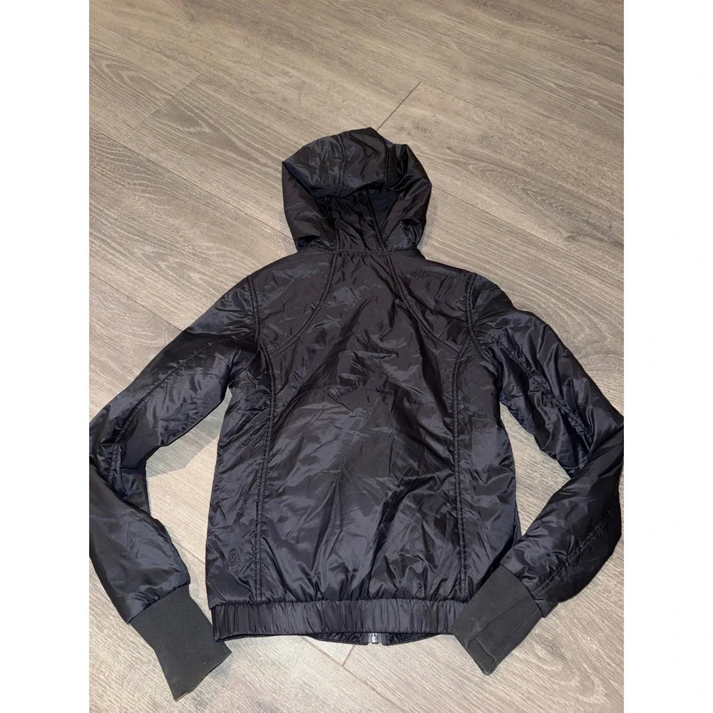 Lululemon Scuba Hoodie *Glyde Black size 2 active‎ coat jacket